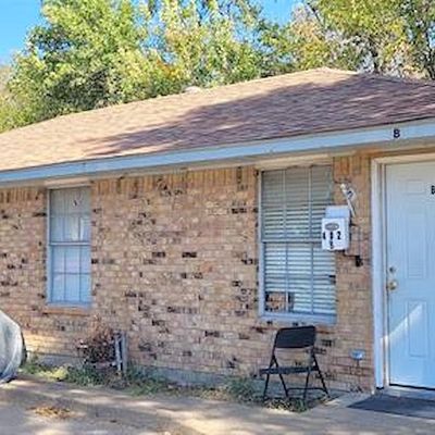 402 S Gaines St, Ennis, TX 75119