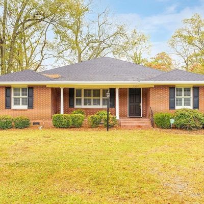 402 S Smith St, Sandersville, GA 31082