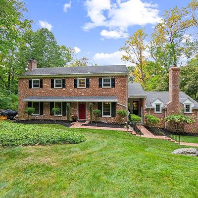 4020 Fox Hill Ln, Newtown Square, PA 19073