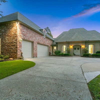 40203 Dove Estates Ct, Gonzales, LA 70737