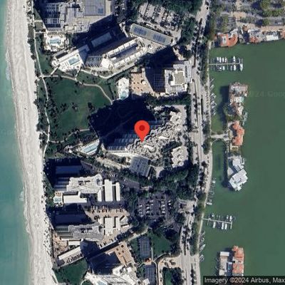 4021 Gulf Shore Blvd N #903, Naples, FL 34103