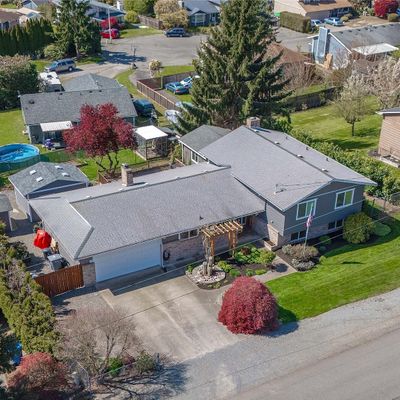 403 22 Nd Avenue Ct, Milton, WA 98354