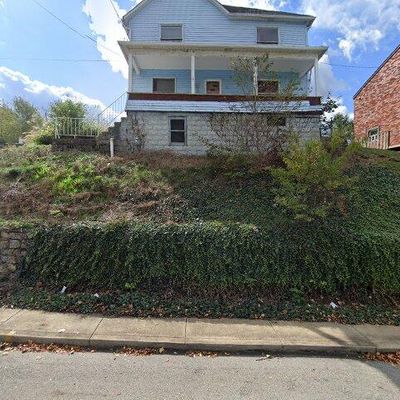 403 Lowell St, Vandergrift, PA 15690