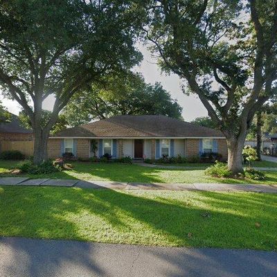 403 S Beau Pre Rd, Lafayette, LA 70508