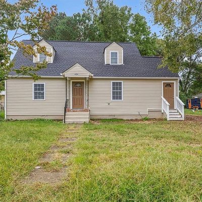 404 New St, Waverly, VA 23890