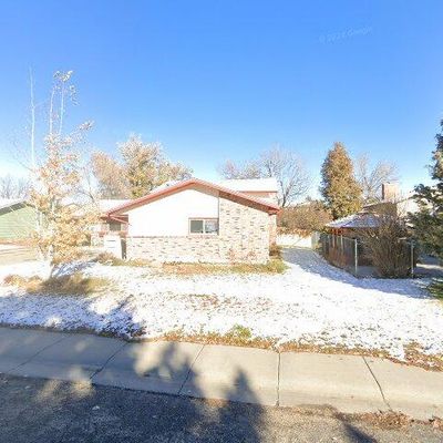 4040 Cynthia Dr, Casper, WY 82609