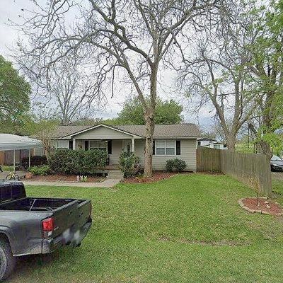 405 Avenue K, Markham, TX 77456