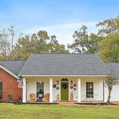 405 Hemlock Dr, Flowood, MS 39232