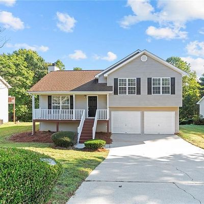 4051 Parks Rd, Flowery Branch, GA 30542