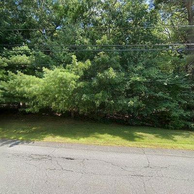 406 Little Sandy Pond Rd, Plymouth, MA 02360