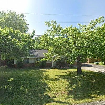 407 Hollywood Dr, Old Hickory, TN 37138