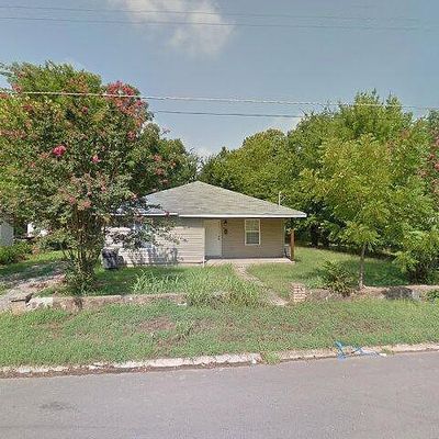 407 N Sowell St, Searcy, AR 72143