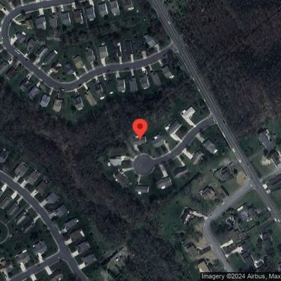 407 Village Ct, Mickleton, NJ 08056