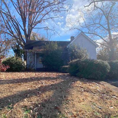 409 Easley Bridge Rd, Greenville, SC 29611