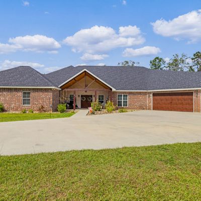 46 Pinehurst Dr, Carriere, MS 39426