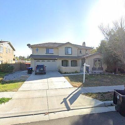 4605 Trotter Dr, Hemet, CA 92545