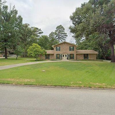 461 Country Pl, Longview, TX 75605