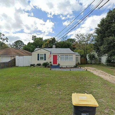 4610 Cedarwood Rd, Jacksonville, FL 32210