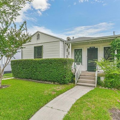 4615 Ursuline, Galveston, TX 77551