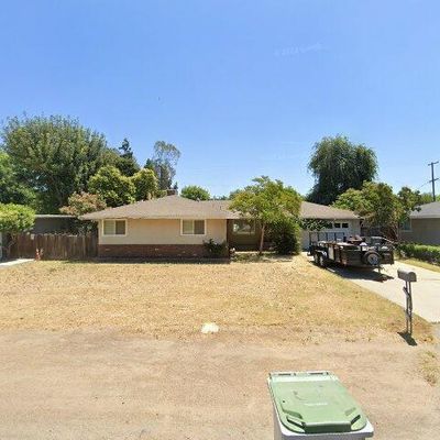 4630 N Thorne Ave, Fresno, CA 93704