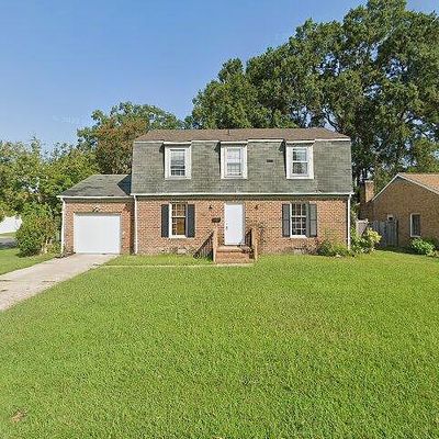 464 Putney Ln, Newport News, VA 23602