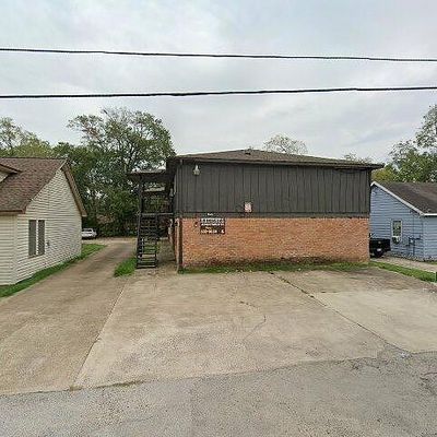 4645 Maddox St, Beaumont, TX 77705