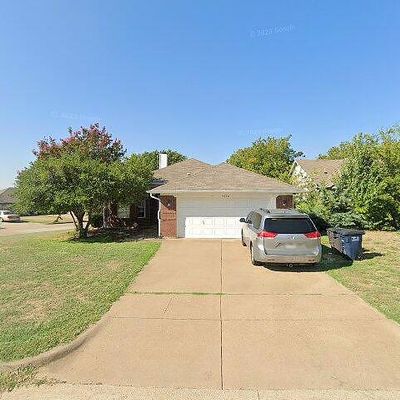 4680 Feathercrest Dr, Fort Worth, TX 76137