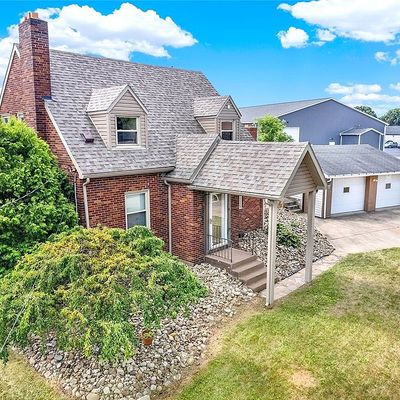 47 Skellytown Rd, Irwin, PA 15642