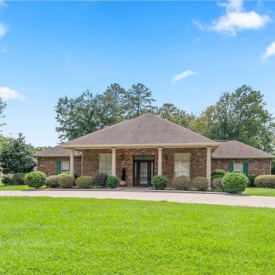 47069 Oak Creek Trce, Hammond, LA 70401