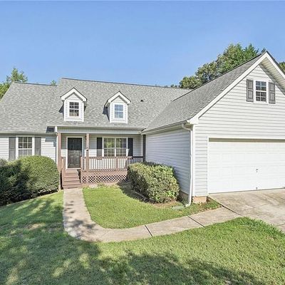 4732 Melbourne Trl, Flowery Branch, GA 30542