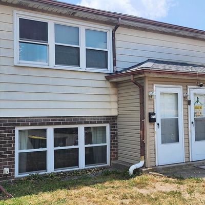 474 State St, East Greenville, PA 18041