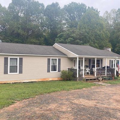 476 Rolling Rd S, Scottsville, VA 24590