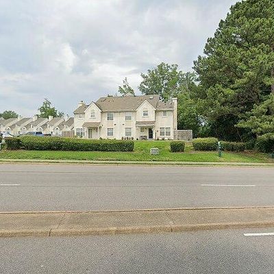 477 Lees Mill Dr, Newport News, VA 23608