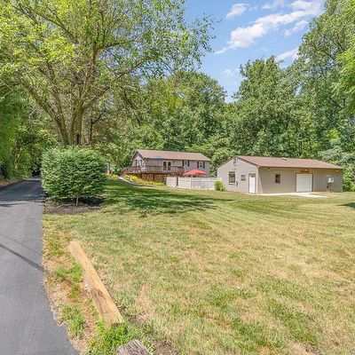 4776 Bossler Rd, Elizabethtown, PA 17022