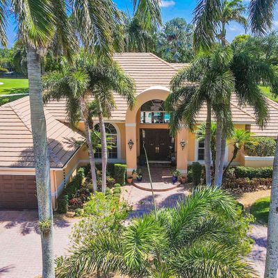 4792 Bocaire Blvd, Boca Raton, FL 33487