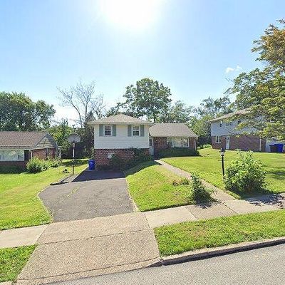 48 Hilldale Rd, Cheltenham, PA 19012