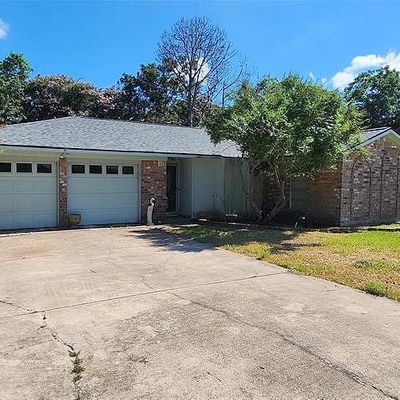 4812 33 Rd St, Dickinson, TX 77539