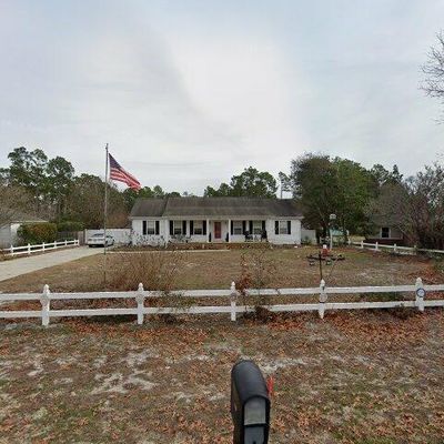 484 S Shore Dr, Southport, NC 28461