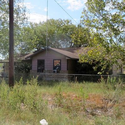 485 Western Ave, Leming, TX 78050