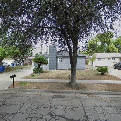 4855 E Normal Ave, Fresno, CA 93703