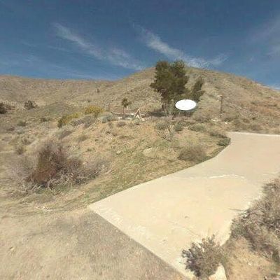 48572 Park Ave, Morongo Valley, CA 92256