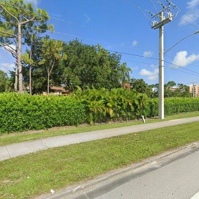 4871 Via Palm Lks, West Palm Beach, FL 33417