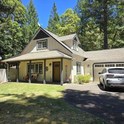 488 Addison Ln, Cave Junction, OR 97523