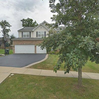 489 Elm Ridge Rd, Carpentersville, IL 60110