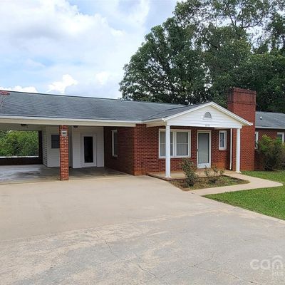 4890 J M Craig Rd, Granite Falls, NC 28630