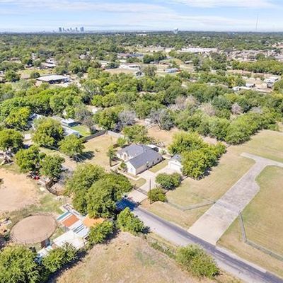 4905 Garden Ln, Fort Worth, TX 76119