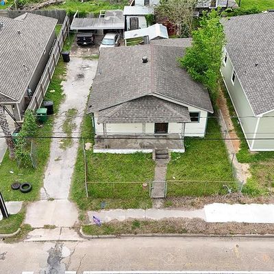 4907 Hardy St, Houston, TX 77009