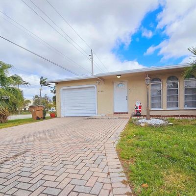 4920 Nw 14 Th Ter, Deerfield Beach, FL 33064