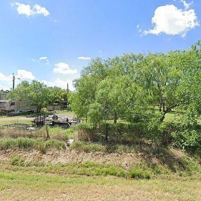 4945 Alice Rd, Robstown, TX 78380