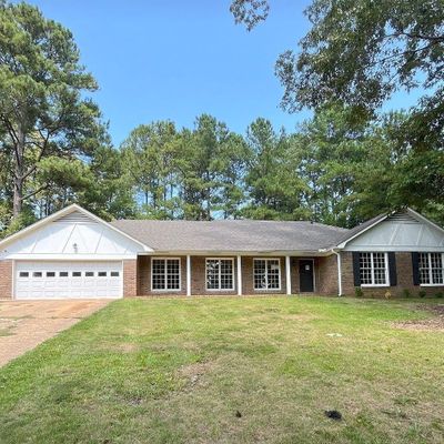 4947 Woodland Forrest Dr, Tuscaloosa, AL 35405